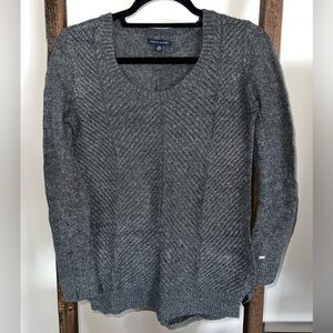 Tommy Hilfiger Gray Scoop Neck Sweater Classic Knit